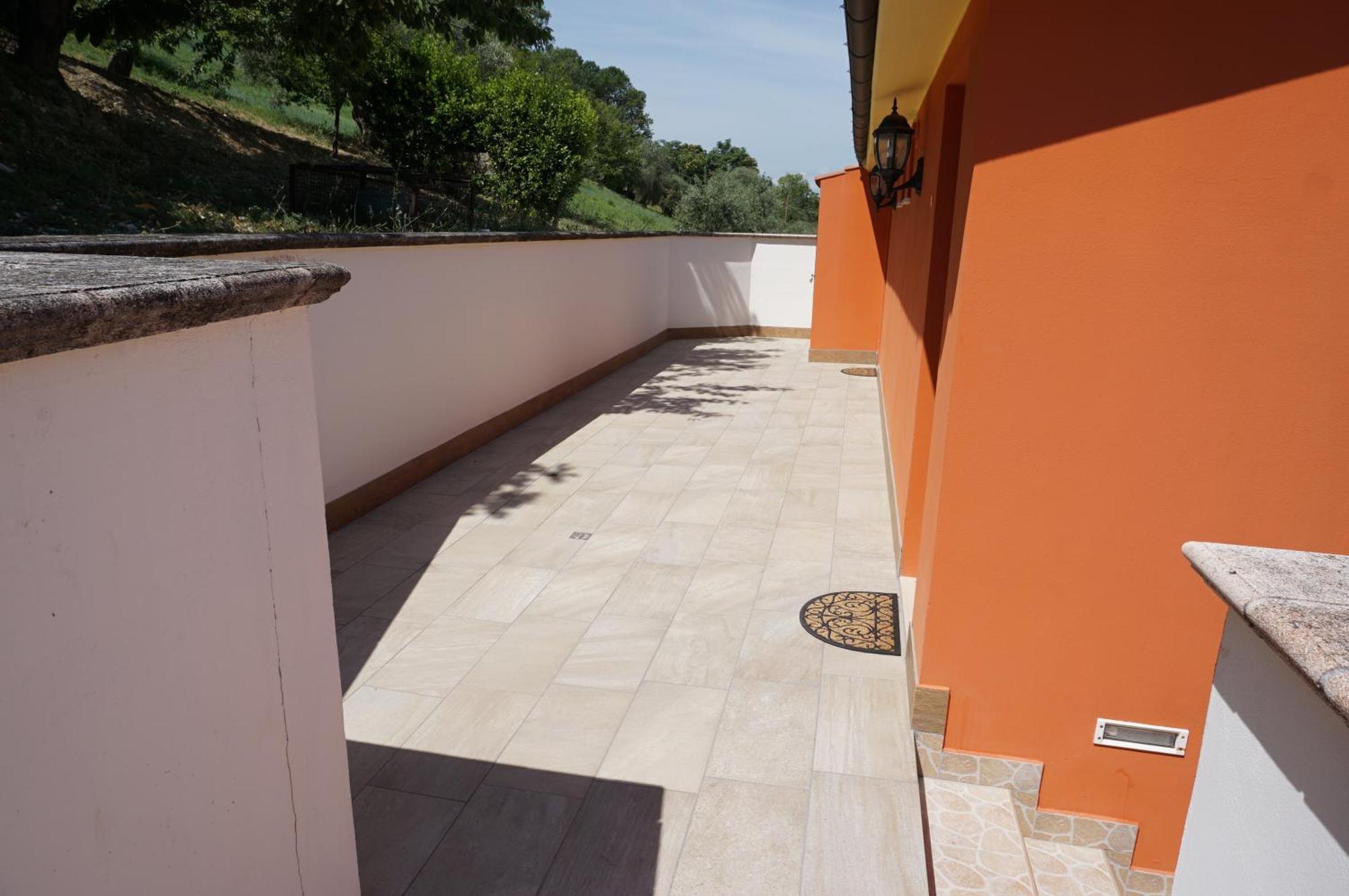 לינה וארוחת בוקר אטרי La Terrazza Motta מראה חיצוני תמונה
