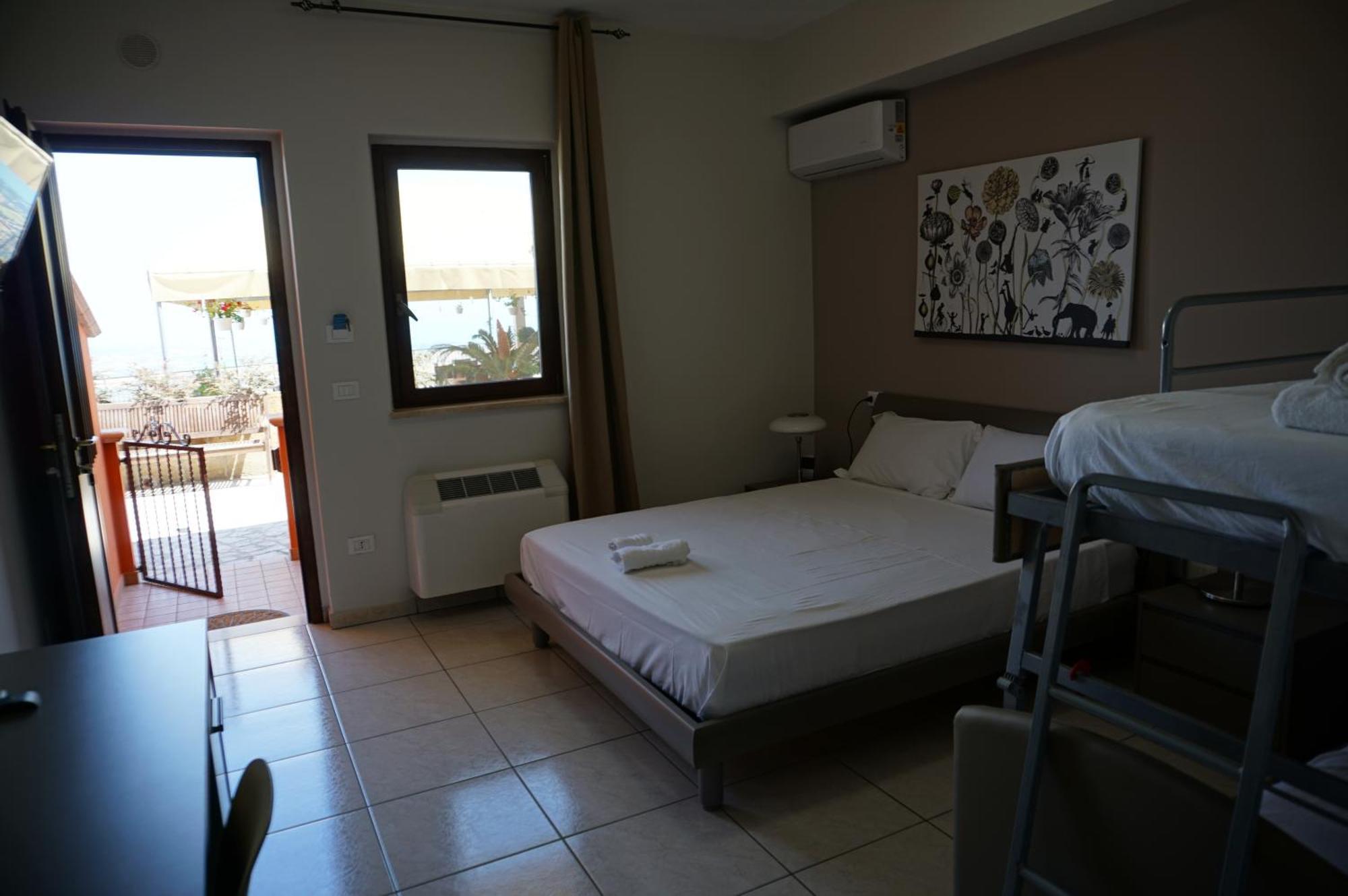 לינה וארוחת בוקר אטרי La Terrazza Motta מראה חיצוני תמונה